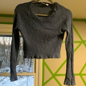 Long sleeved ribbed shirt